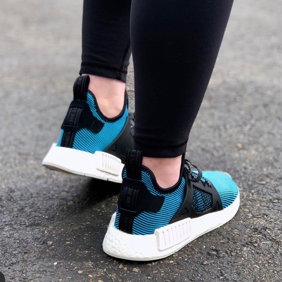 adidas nmd xr1 bright cyan